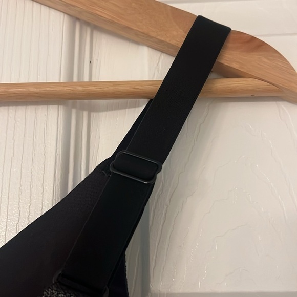 KNIX Papaya LuxeLift BLACK Faux Leather Shapewear Thong Bodysuit size S+ - Picture 10 of 13